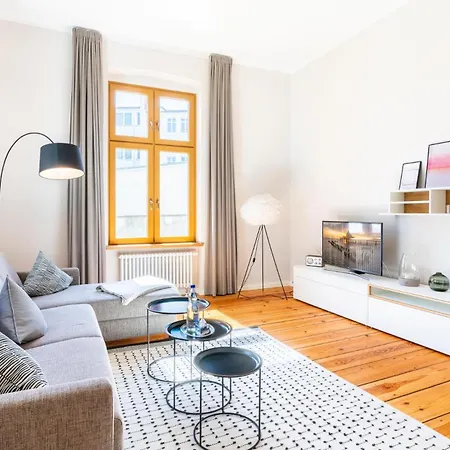 Grosszuegige Designer- Luxuswohnung Fuer 2 Personen In Stilvoller Altbauvilla * Heringsdorf (Usedom)