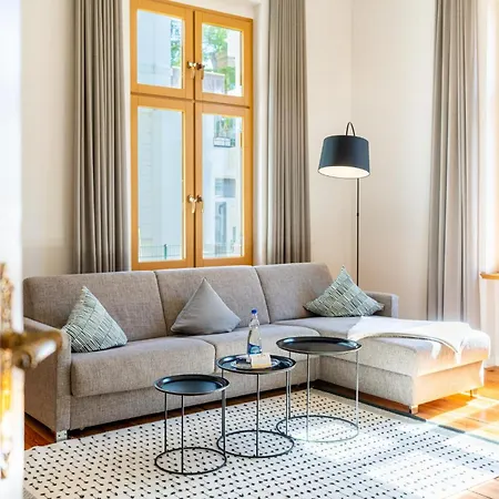 Grosszuegige Designer- Luxuswohnung Fuer 2 Personen In Stilvoller Altbauvilla Ferienhaus *